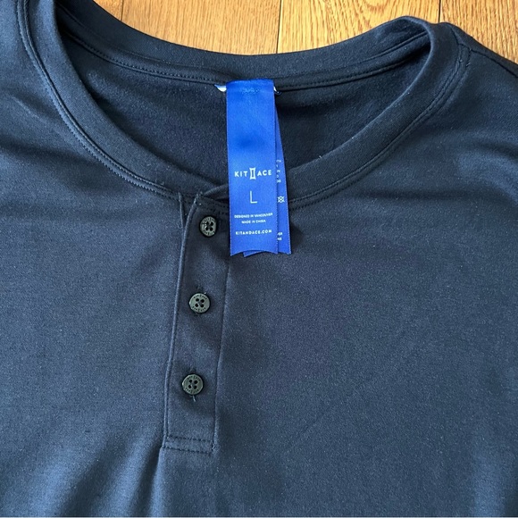 Kit + Ace Men's BFT Long-sleeve henley, size L, navy - Picture 3 of 6